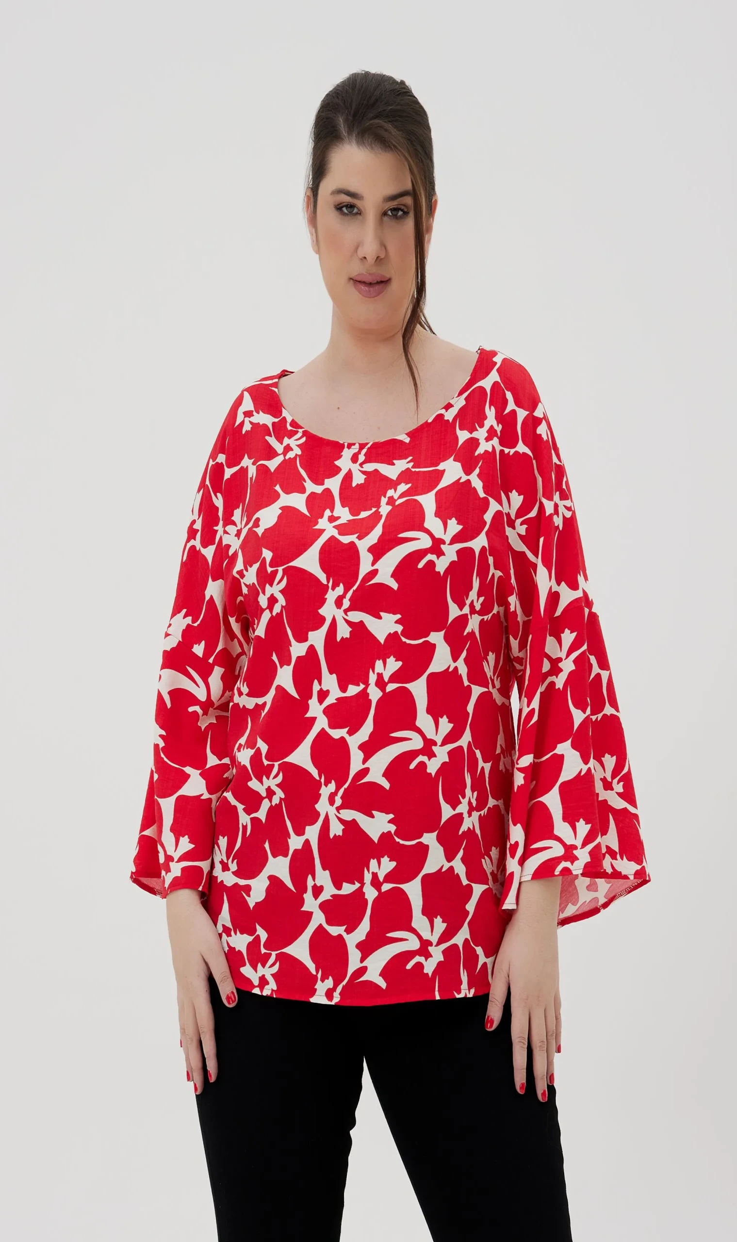 251.1001-TOP-51564-JEANS-2-scaled FLORAL PRINT ROUND NECK Φλοράλ- Mπλούζα- με -Μακρύ-Μανίκι-VERTICE - Image 1
